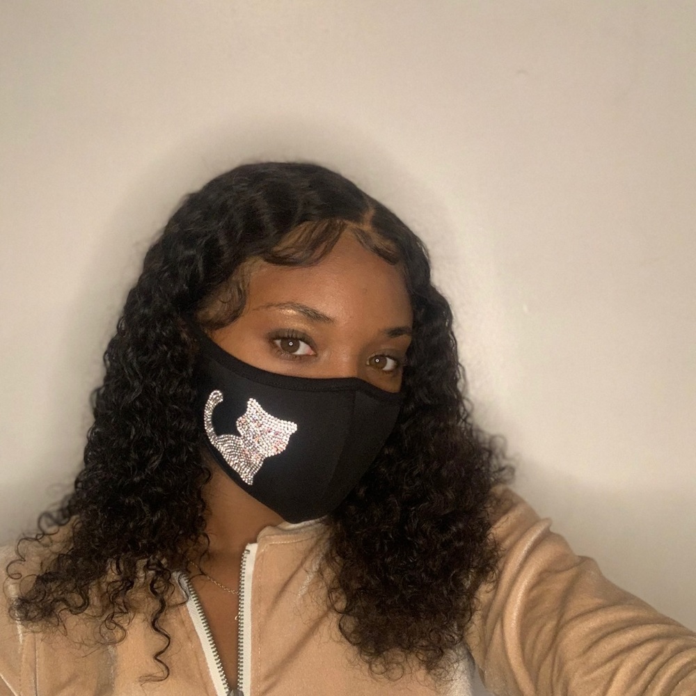 Meet your Posher, Taisya